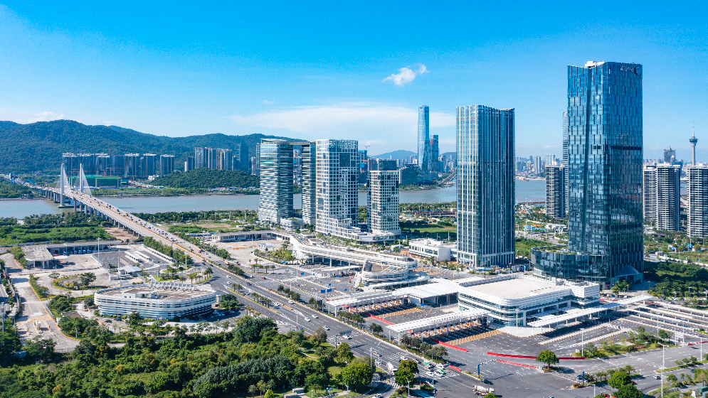 橫琴封關(guān)運(yùn)行后，人員搭乘這些車輛離島需下車步行