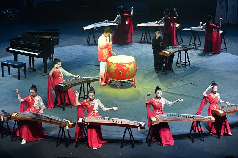 2024年1月21日，廣州，“第二屆粵港澳大灣區(qū)青少年音樂周”頒獎典禮在廣州融創(chuàng)大劇院舉行。