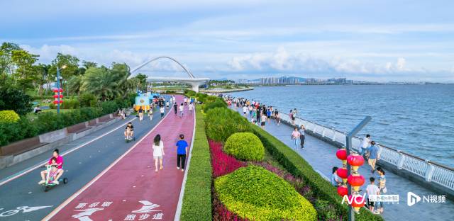 東莞濱海灣新區擁有優美的自然生態，圖為交椅灣東海岸的美景。