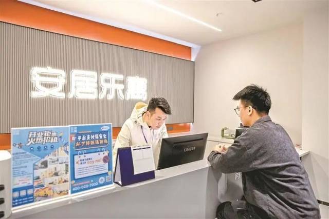 來深求職高校畢業生入住安居樂寓地勘大院店。深圳特區報記者 畢晗 攝