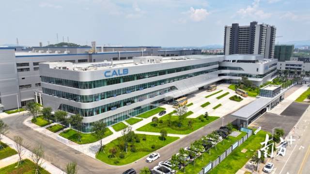 中創新航江門生產基地。 南方+ 楊興樂 攝