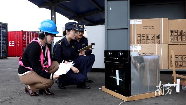 第137屆廣交會首批進(jìn)境展品順利入境
