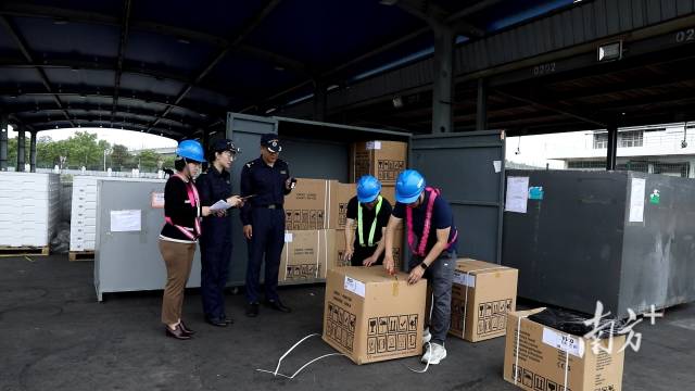 第137屆廣交會首批進(jìn)境展品順利入境