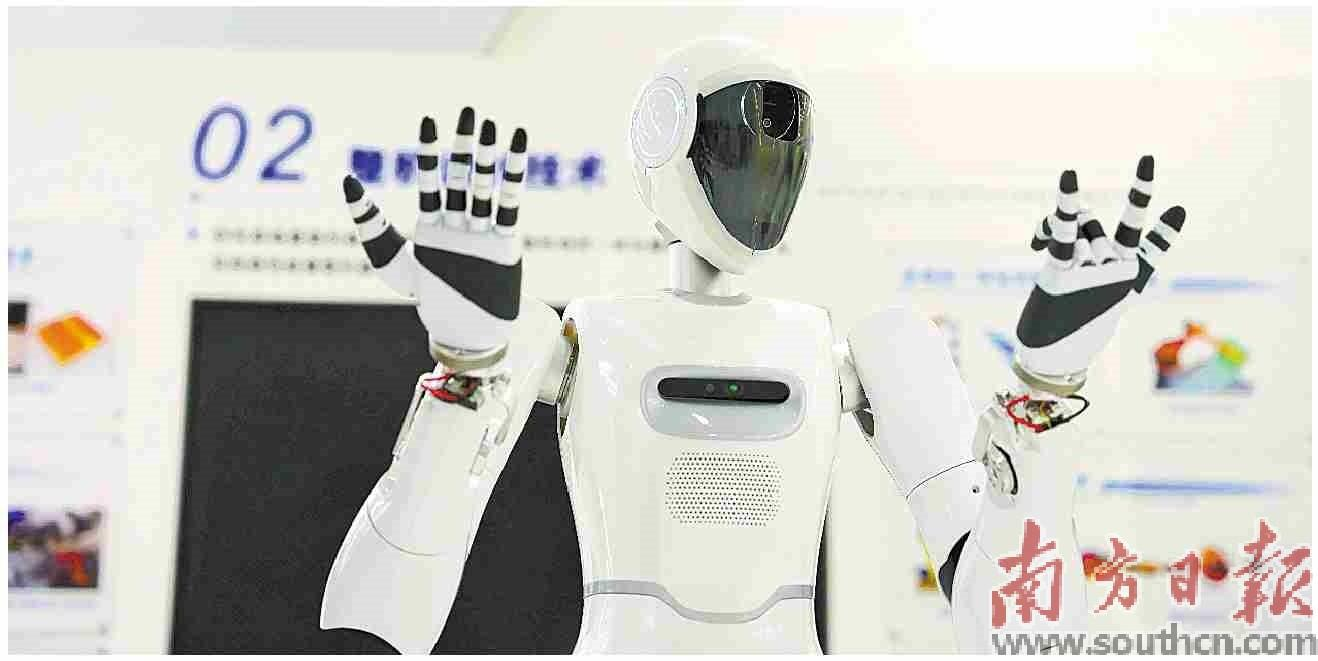美的人形機器人已赴洗衣機工廠“上崗”。美的集團供圖
