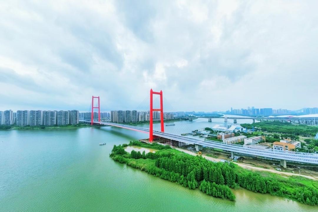 再添新地標，順德大橋今日通車