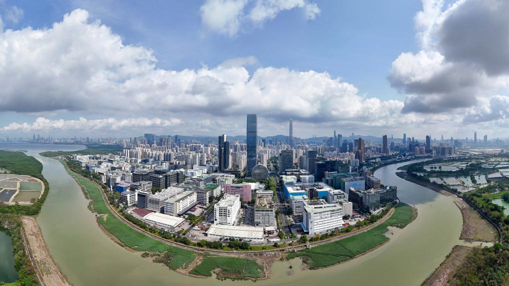 這是河套深港科技創(chuàng)新合作區(qū)（無人機(jī)全景照片，4月24日攝）。新華社記者 梁旭 攝
