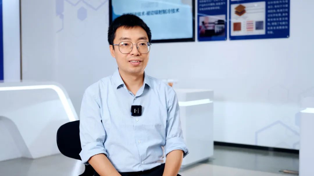 朱龍潛接受采訪。李卓軒攝