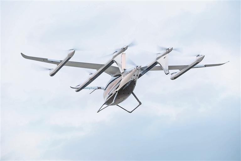 圖為V2000CG凱瑞鷗。 深圳特區報記者 劉羽潔 通訊員 鐘瑞花 攝