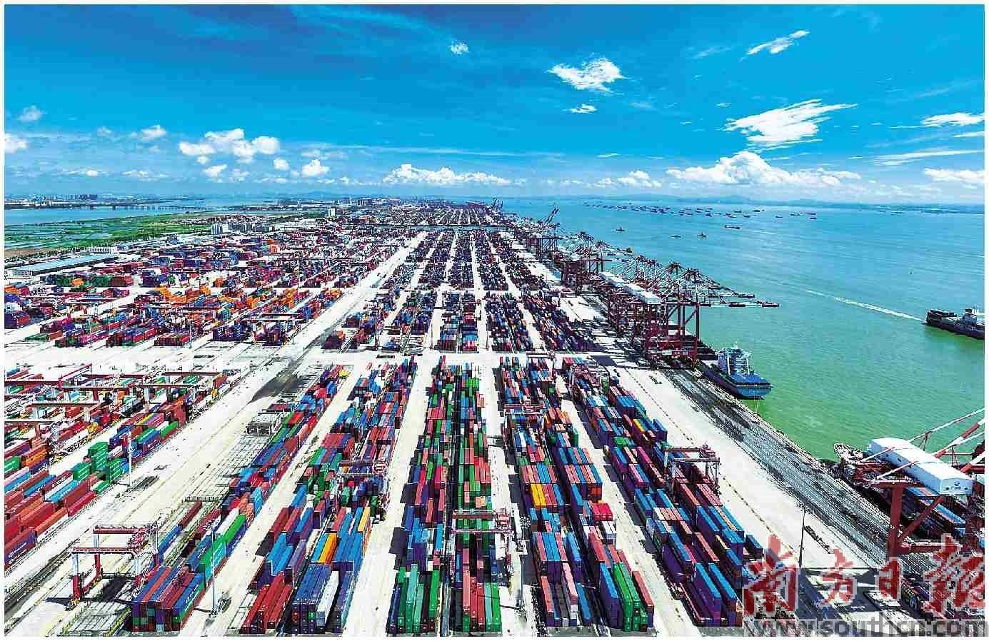 廣州港南沙港區。