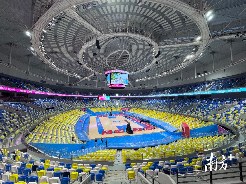 順德德勝體育中心。張艷青 攝