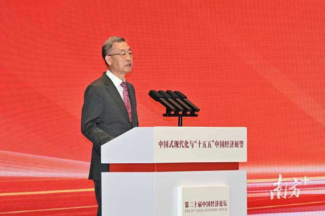 華潤（集團）黨委書記、董事長王祥明